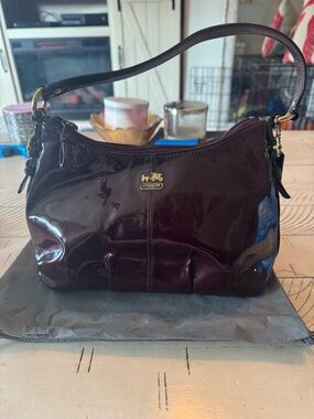 Small Well-loved Coach Women's Patent Leather Shoulder Bag - Deep Plum